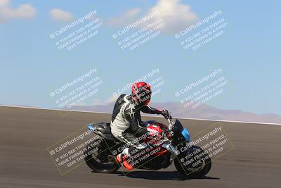 media/Oct-03-2022-Moto Forza (Mon) [[5f077a3730]]/Beginner Group/Session 2 (Turn 10)/